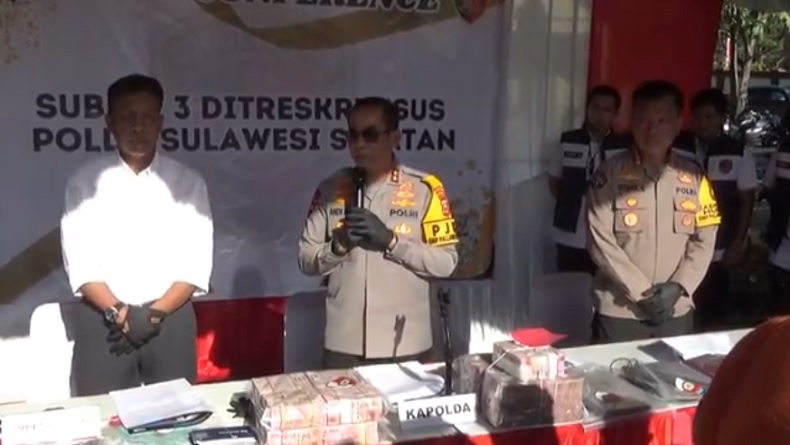 Kasus Kredit Fiktif, Puluhan Kendaraan dan Uang Tunai Miliaran Rupiah Disita Polda Sulsel