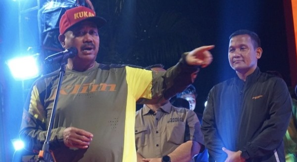 Bupati Kukar Resmikan Jalan Kartanegara dan Kawasan Simpang Empat Odah Etam