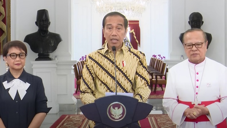 Jokowi Bertemu Paus Fransiskus di Istana Merdeka Besok