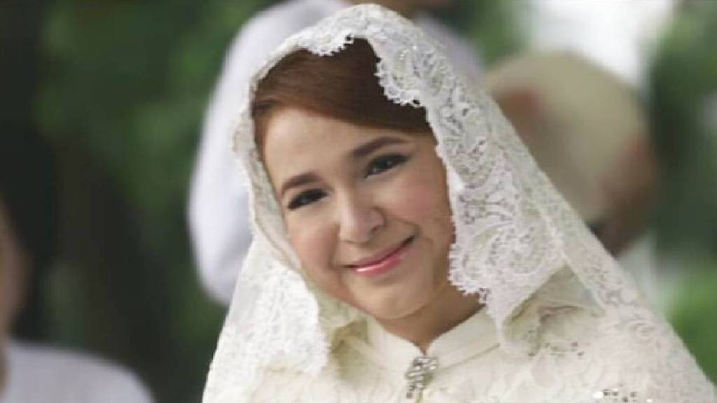 Permintaan Terakhir Puput Novel Sebelum Meninggal Dunia akibat Komplikasi Kanker