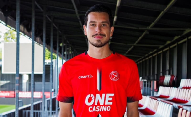 Thom Haye Resmi Tinggalkan Almere City, Disarankan Kembali ke Pelukan Mantan