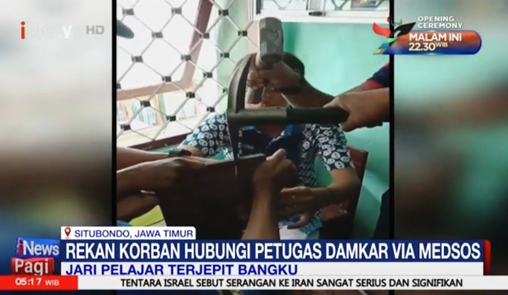 Viral Jari Pelajar Ini Terjepit Bangku Kelas hingga Petugas Padam Kebakaran Turun Tangan