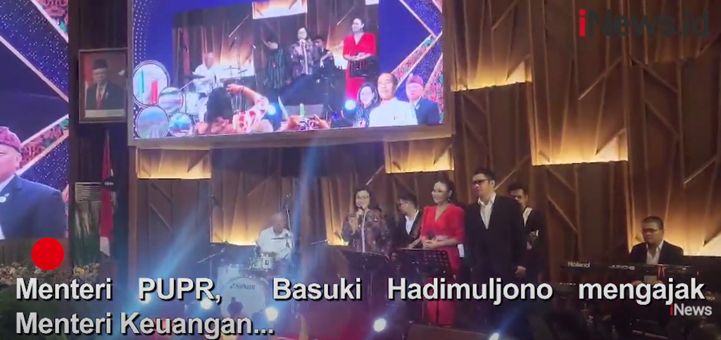 Momen Sri Mulyani dan Basuki Nyanyi 'Menghitung Hari' jelang Berakhirnya Jabatan