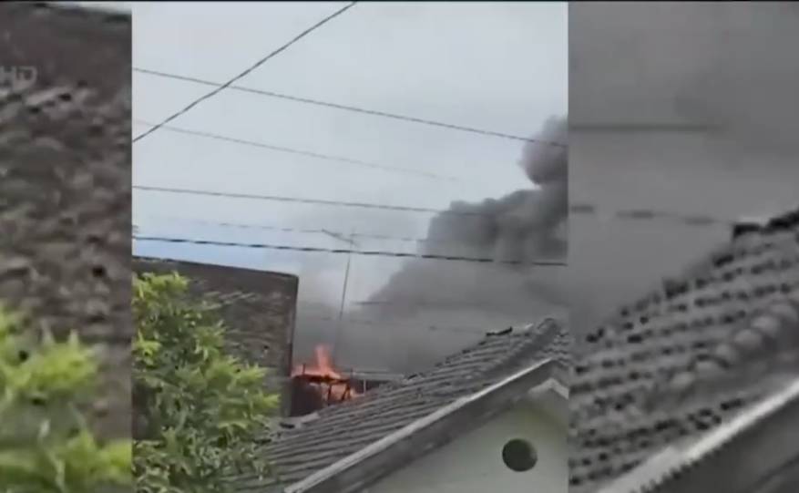 Akibat Anak Main Korek Api, Rumah di Makassar Hangus Terbakar