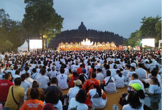 Puncak Waisak di Borobudur Diprediksi Dihadiri 100.000 Umat, Ini Persiapan Ditjen Bimas Buddha