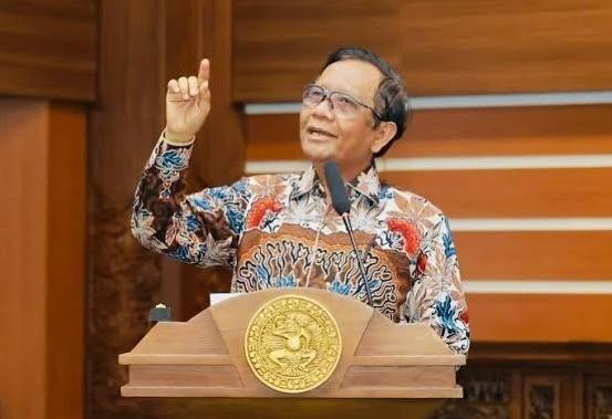 Mahfud MD Nggak Heran Budi Arie Dicopot Prabowo: Orang yang Selalu Diteriaki untuk Diganti