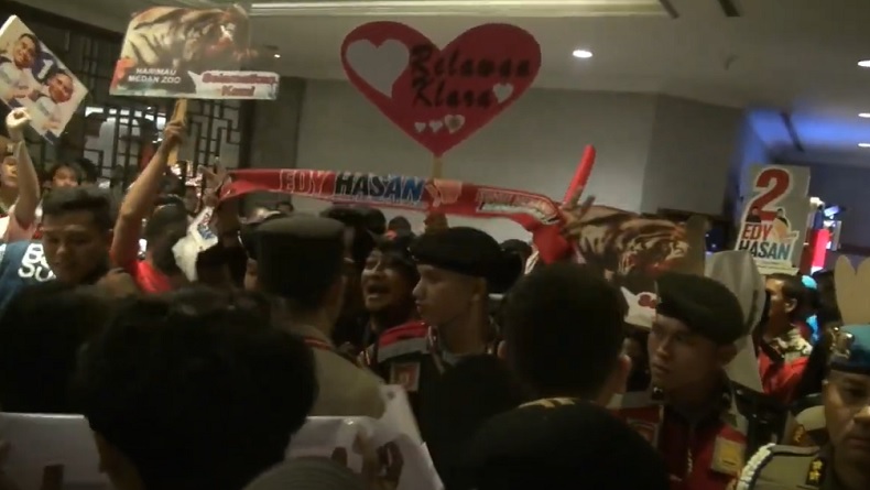 Jelang Debat Pertama Pilgub Sumut, Pendukung Bobby dan Edy Sempat Tegang Saling Ejek