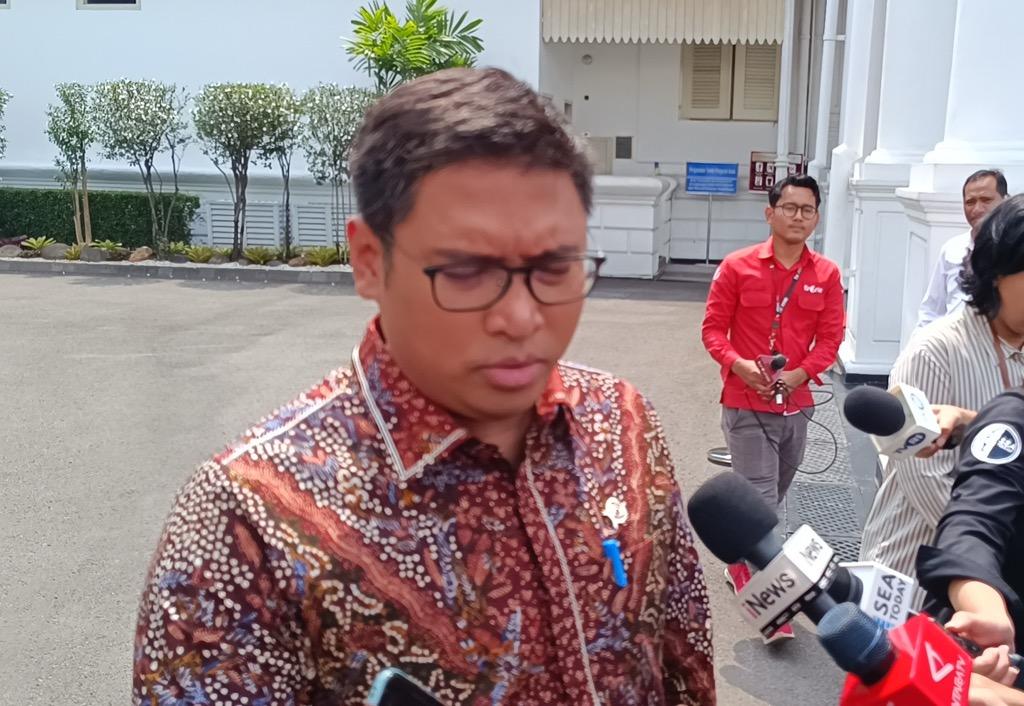 Tak Semua Siswa Dapat Susu di Makan Bergizi Gratis, Ini Penjelasan Wamentan