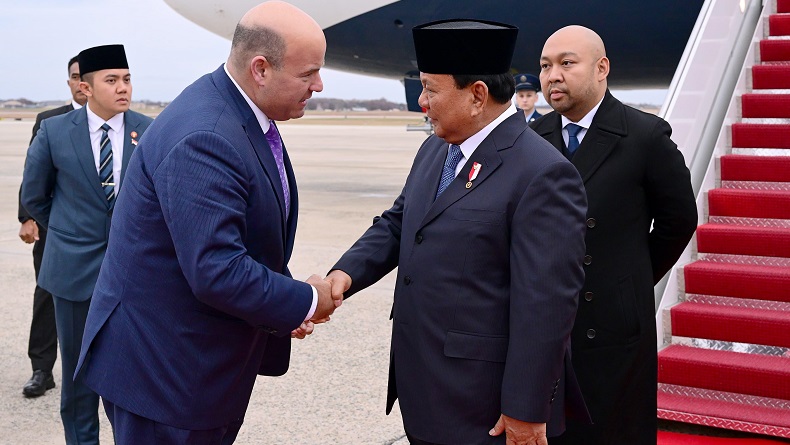 Potret Didit Dampingi Ayahnya Prabowo Kunker ke Sejumlah Negara