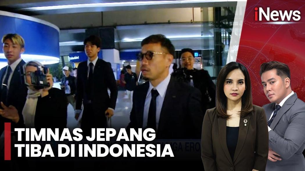 Momen Timnas Jepang Mendarat di Indonesia, Para Pemain Penuh Gaya dengan Setelan Jas Berwarna Gelap