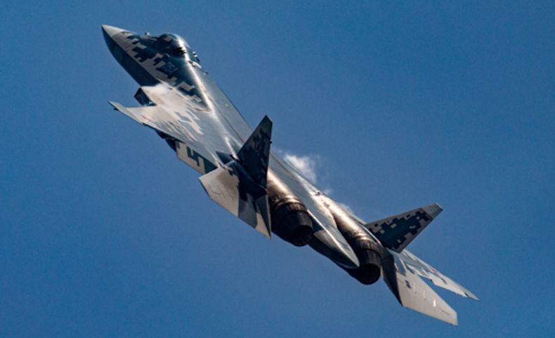 Rusia Pamerkan 250 Senjata dan Armada di Indo Defence 2025, Ada Jet Tempur Su-57E 