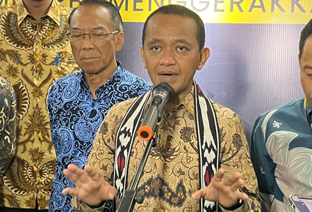 Bahlil Sebut RI Siap Ekspor Prekursor ke Tesla Bulan Ini