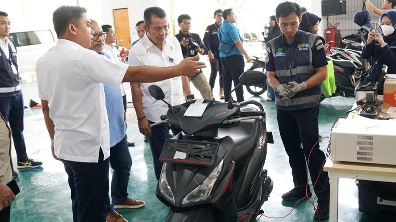 Kemenhub Berhasil Uji 459 Sepeda Motor Listrik Hasil Konversi selama 2024