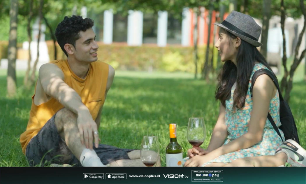 Adil Luca Rela Nyamar Demi Ini! Streaming Series TLC: TV, Love, Cinema di Vision+