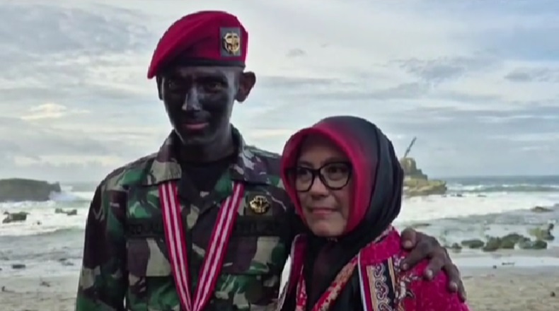 Top! Letda TNI Enzo Allie Keturunan Prancis Lulus Pendidikan Kopassus