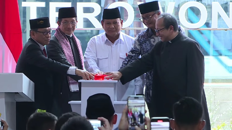 Presiden Prabowo Resmikan Terowongan Silaturahmi Istiqlal-Katedral
