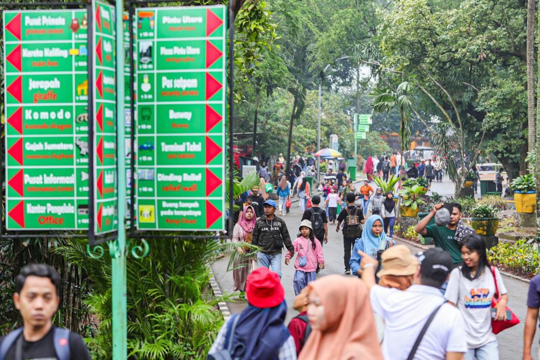 Libur Kenaikan Yesus Kristus, Pengunjung Taman Margasatwa Ragunan Tembus 18.000 Orang 