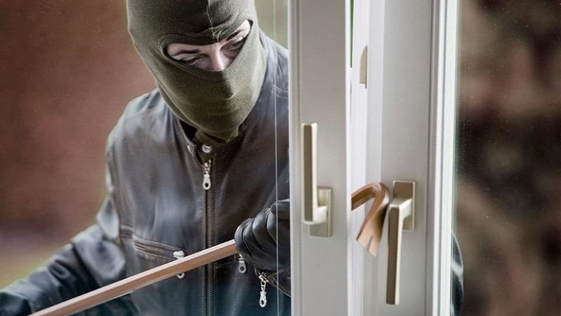 Geger! Kawanan Perampok Satroni SLB di Bogor, Bacok Penjaga Sekolah