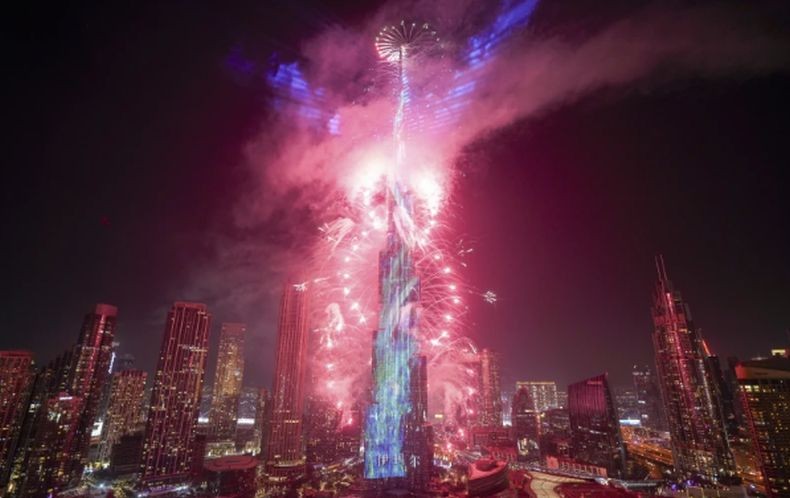 Pertunjukan Kembang Api Terbesar di Dunia, Rekor Tahun Baru Dipegang Dubai 