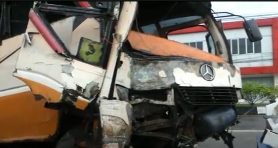 Kecelakaan Bus Jemaah Haji Indonesia di Jabal Magnet Madinah, 10 Orang Luka-Luka