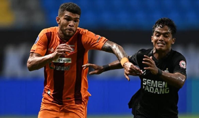 Hasil Liga 1: Semen Padang Menang Comeback Vs 10 Pemain Borneo FC