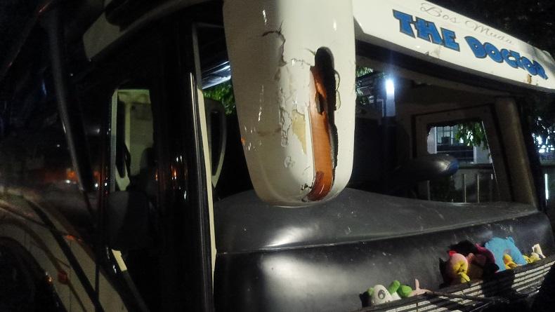 Rugi Rp100 Juta, Kernet Bus Kapok Angkut Suporter Rusuh di Tol Jagorawi