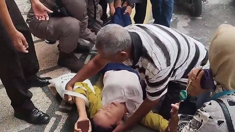 5 Berita Populer: Ibunda Agus Difabel Pingsan usai Sidang hingga Penyebab Siswa Keracunan Menu MBG