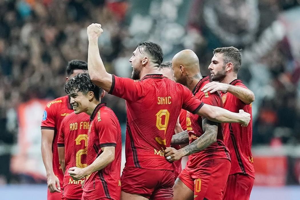 Persija Jakarta Kirim Ancaman Serius ke Persib Bandung