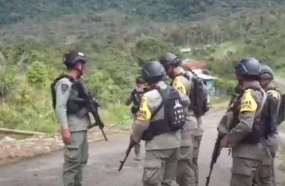 Kronologi KKB Tembaki 5 Warga di Nabire Tewaskan 1 Orang, Mobil Penuh Lubang