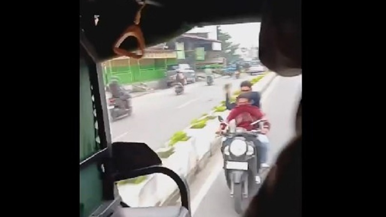 Viral Satpol PP Medan Dikejar Pedagang hingga Dilempari Batu, Berujung Adu Jotos