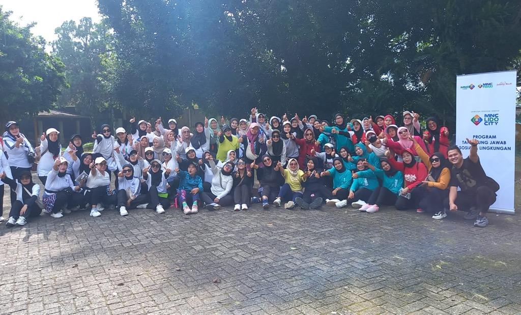 Warga Antusias Ikuti Senam Sehat MNC Land dan MNC Peduli di KEK Lido