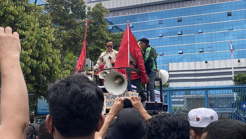 Wamenaker Temui Driver Ojol yang Demo Tuntut THR: Pulang Aksi Kena Suspend, Lapor ke Kita
