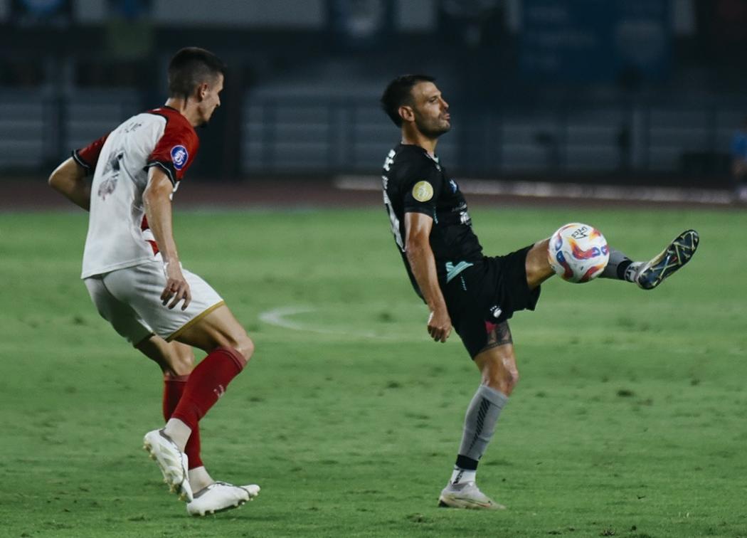 Hasil Liga 1: Persib Bandung Ditahan Imbang Madura United Tanpa Gol