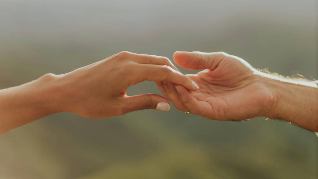 Apakah Pacaran Membatalkan Puasa? Simak Jawabannya