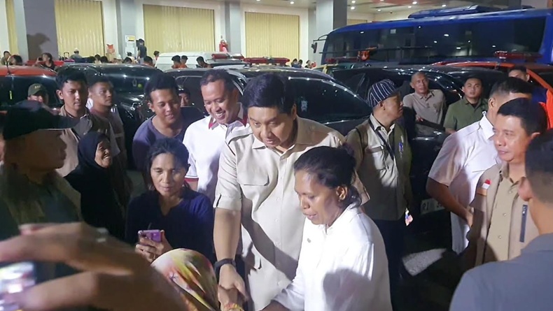 Tinjau Korban Banjir di Pondok Gede Permai Bekasi, Menteri PKP Buka Opsi Relokasi Warga