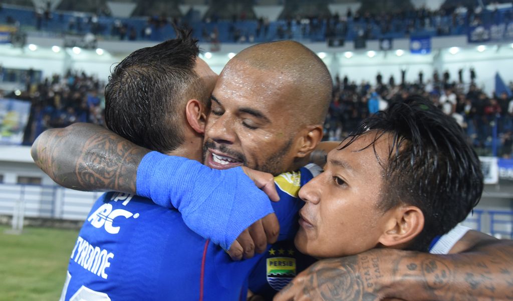 Hasil Liga 1: Bantai Persik Kediri, Persib Bandung Akhiri Paceklik