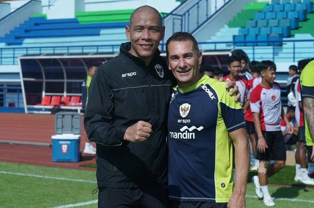 Gerald Vanenburg Kirim Pesan kepada Nova Arianto usai Timnas Indonesia U-17 Bungkam Korea Selatan