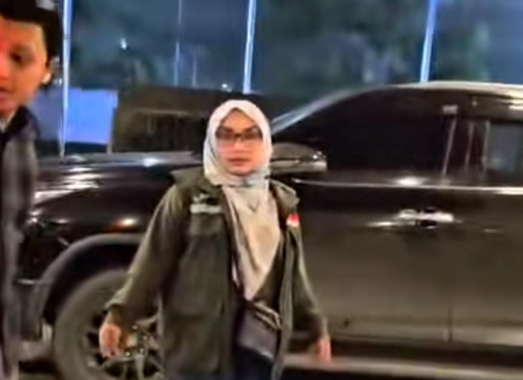 Istri Wali Kota Bekasi Buka Suara soal Nginap di Hotel saat Banjir, Ini Penjelasannya