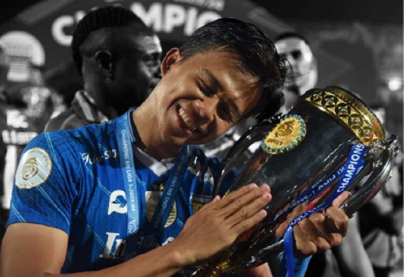 Daftar 10 Pemain yang Dibuang Persib: Ada Bek Kesayangan Shin Tae-yong