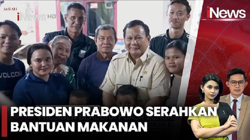 Momen Prabowo Kunjungi Korban Banjir Babelan, Buka Puasa di Rumah Warga