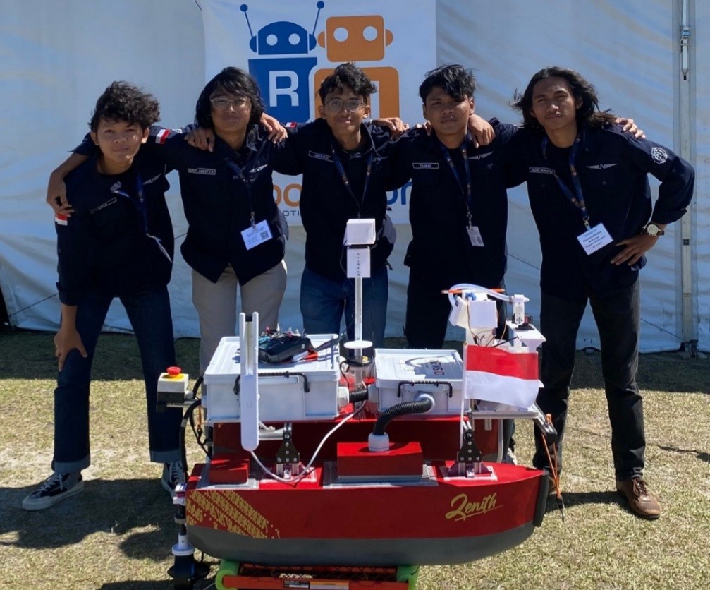 Raih Juara 2, Ini Profil Tim Bengawan UV UNS di Kompetisi Robot Kapal Internasional IRC 2025 Florida