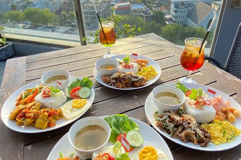 13 Tempat Bukber di Surabaya yang Instagramable: Dijamin Bikin Ngabuburit Makin Seru!