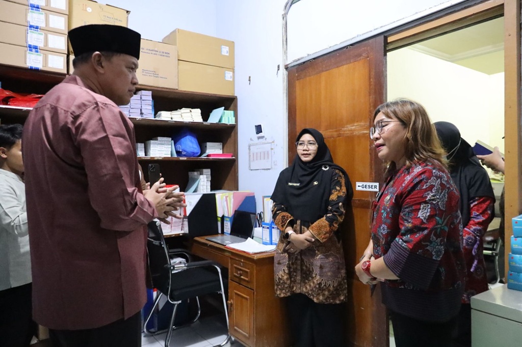 Wali Kota Bekasi Tindak Lanjuti Kasus Obat Kedaluwarsa di Puskesmas Rawa Tembaga