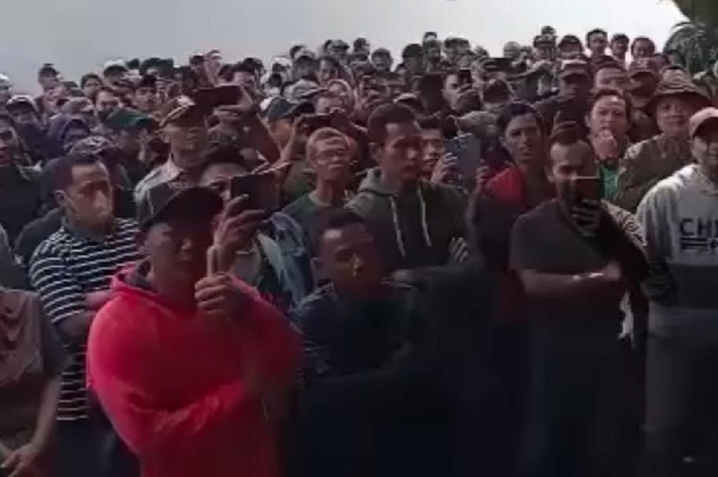 Viral Ratusan Karyawan Pabrik di Bandung Diterpa Ancaman PHK, Ini Kata Kadisnaker