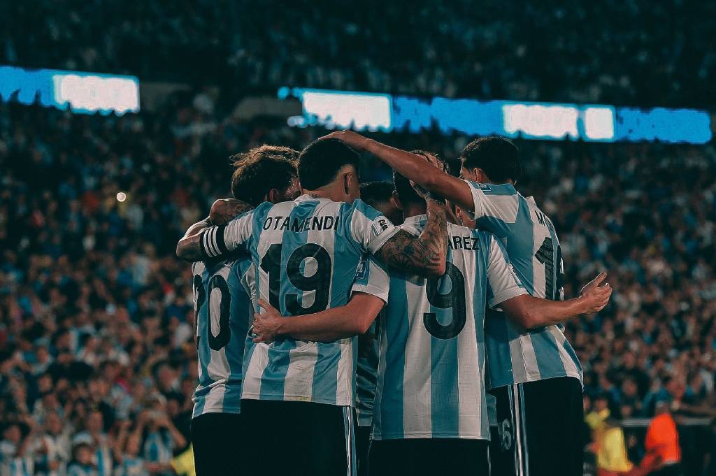 Tanpa Lionel Messi, Timnas Argentina Bantai Brasil di Kualifikasi Piala Dunia 2026