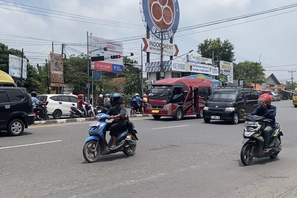 Catat! Ini Titik Rawan Macet di Jalur Pantura Cirebon saat One Way Tol Cipali