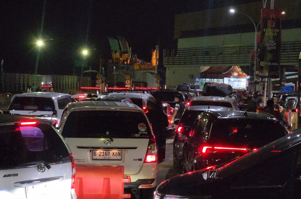 Cerita Pemudik Pilih Menyeberang dari Merak ke Sumatera saat Malam, Hindari Panas di Kapal