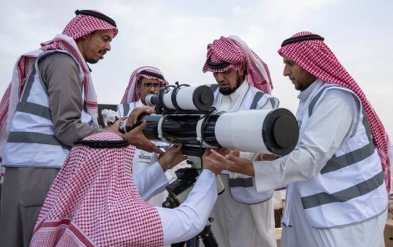 Arab Saudi Rayakan Idul Fitri Minggu 30 Maret, Gerhana Tak Pengaruhi Penampakan Hilal
