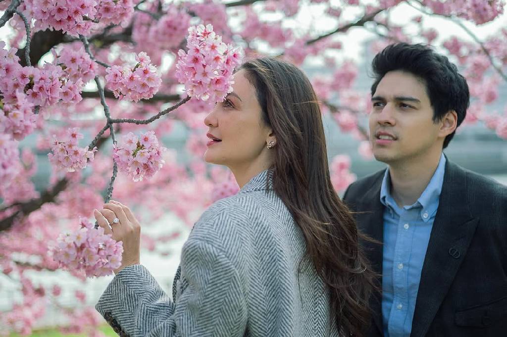 Perjalanan Cinta Luna Maya dan Maxime Bouttier hingga Lamaran di Jepang, Nagita Slavina Mak Comblangnya!