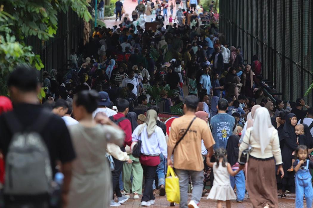 Libur Tahun Baru 2026, Pengunjung Ragunan Diprediksi Tembus 100.000 Orang